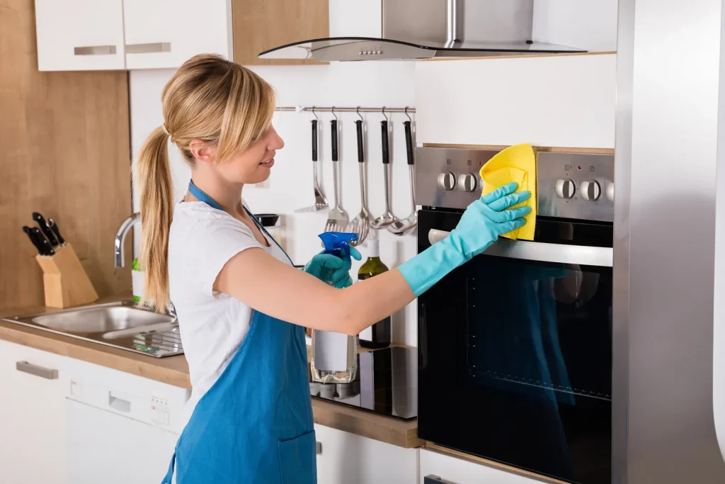 Kitchen Cleaning img